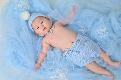 黔东南满月宝宝放屁臭 黔东南满月宝宝放屁臭